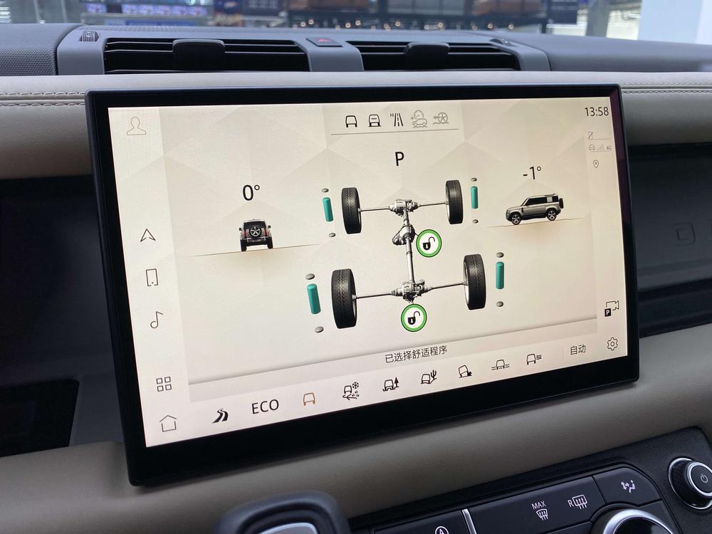 Land Rover De f ender 2022 110 P400 X-DYNAMIC HSE – фото 12