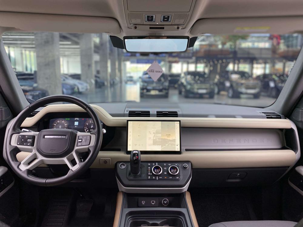 Land Rover De f ender 2022 110 P400 X-DYNAMIC HSE – фото 20