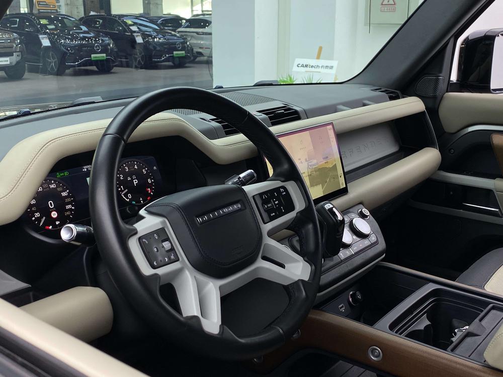 Land Rover De f ender 2022 110 P400 X-DYNAMIC HSE – фото 30