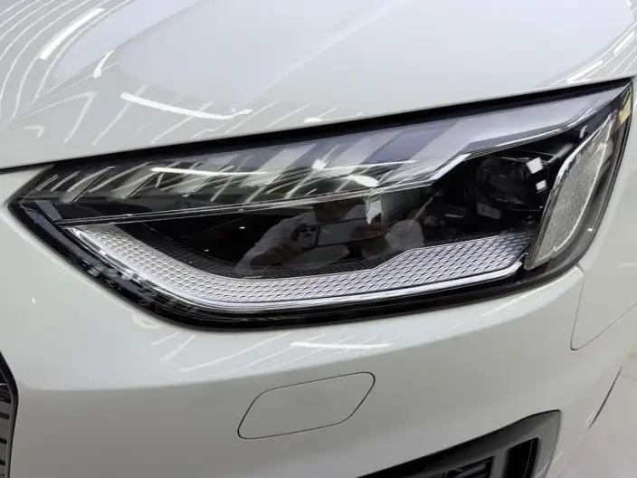Audi A4 L 2023 Model 40 TFSI quattro Luxury Dynamic Model – фото 7