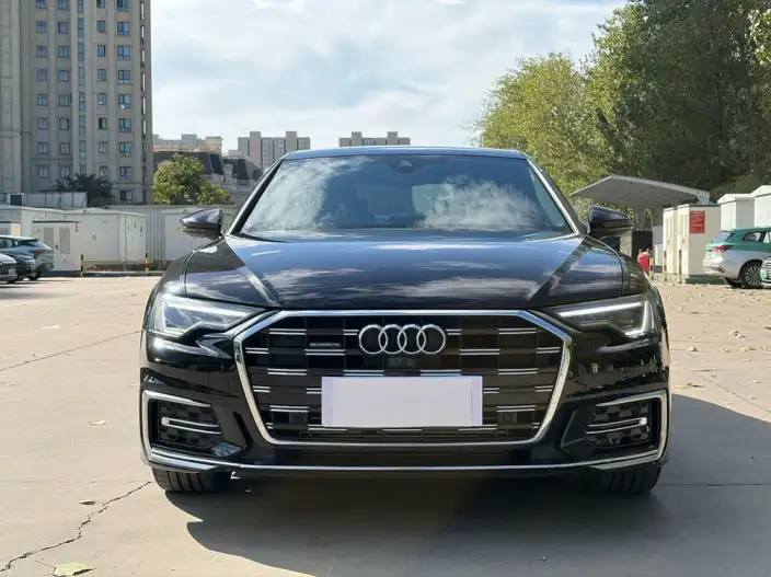 Audi A6L 2023 Model 45 TFSI quattro Exclusive Dynamic Model