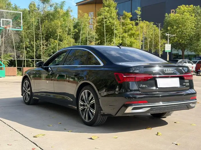 Audi A6L 2023 Model 45 TFSI quattro Exclusive Dynamic Model