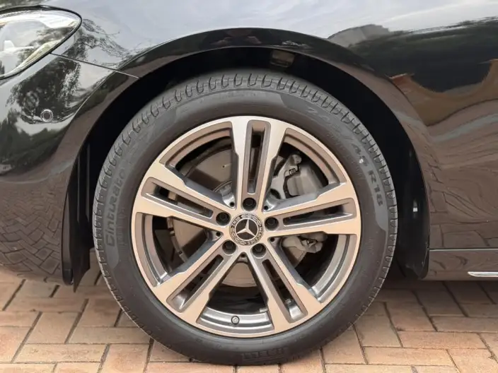Mercedes-Benz E-Class 2023 Model E 260 L Sports sedan – фото 10