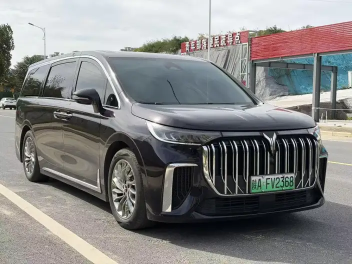 VOYAH Dreamer PHEV 2024 Model Ultra-long Endurance Ultimate Edition – фото 3