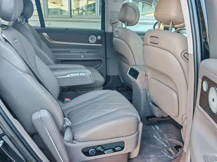 Aito M9 2024 Model Extended Range Ultra VI seat Edition – фото 6