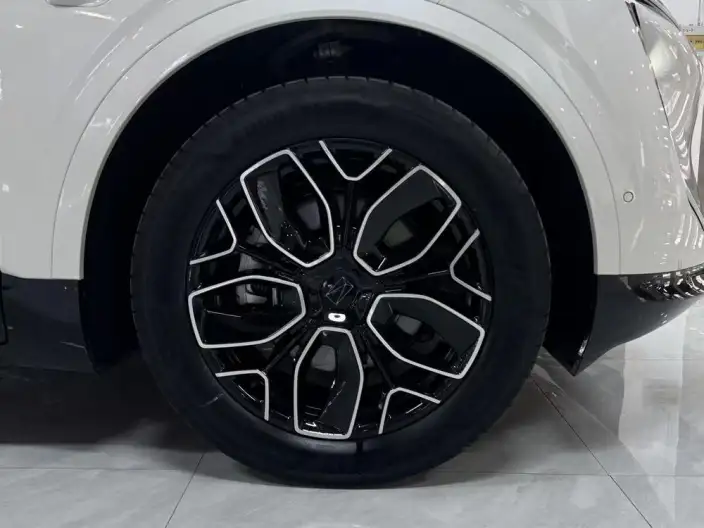 Avatr 07 2026 Model Elite Rear Drive EV Edition – фото 7