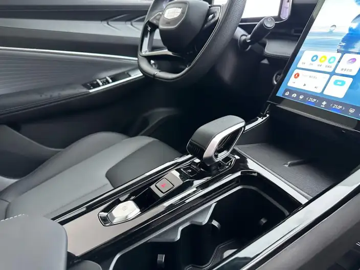 Geely Boyue 2023 Model Geely Boyue COOL 1.5T Smart Model – фото 10
