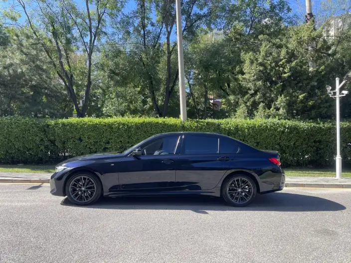 BMW 3 Series 2023 Model 325Li M Sports Night Set – фото 3