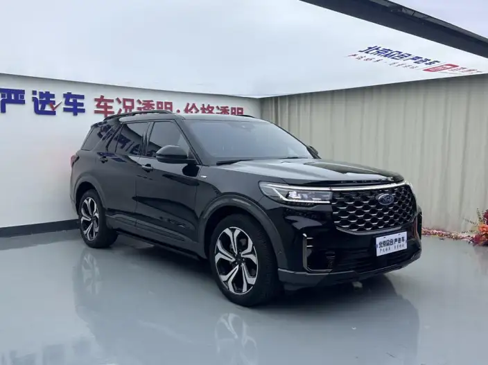 Ford Explorer 2023 Model EcoBoost 285 4WD ST-LINE 7 seat