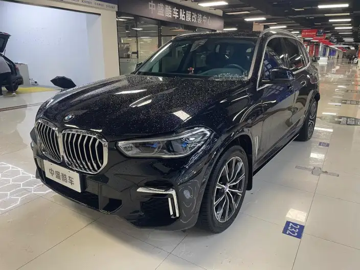 BMW X5 2022 Model xDrive 30Li Exclusive Model M Sports Set – фото 1