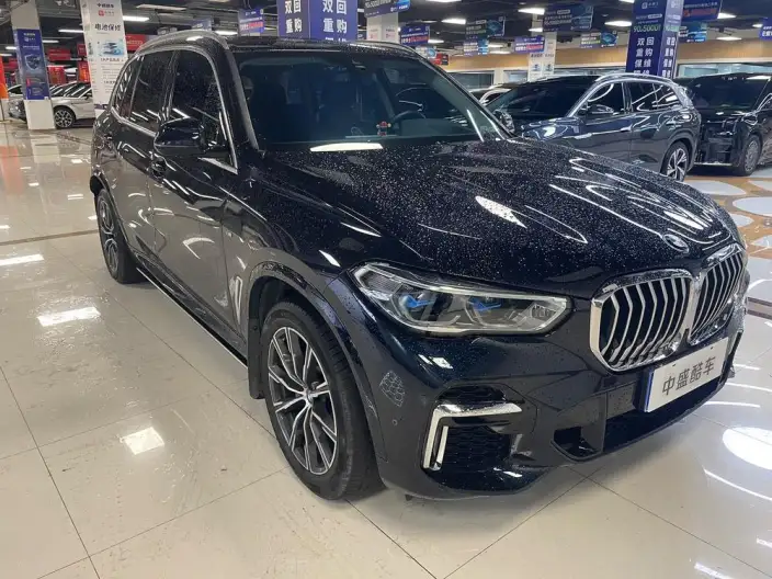 BMW X5 2022 Model xDrive 30Li Exclusive Model M Sports Set – фото 2