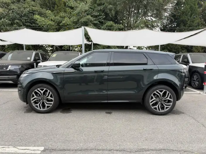 Range Rover Evoque 2022 Model Aurora L 249PS R-Dynamic Deluxe Edition