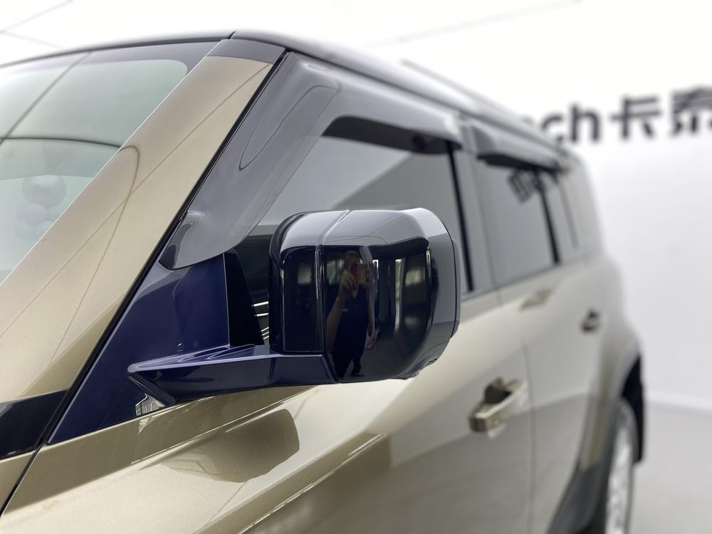Land Rover De f ender Модель 2020 года 110 P400 HSE – фото 22