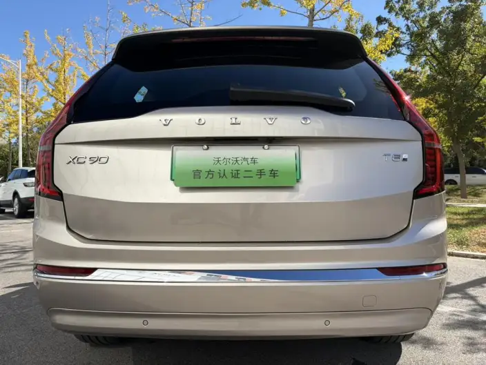 Volvo XC90 PHEV 2025 Model E Drive Hybrid T8 Long Battery Life Pro Smart Prestige Deluxe Edition 7 seat – фото 5