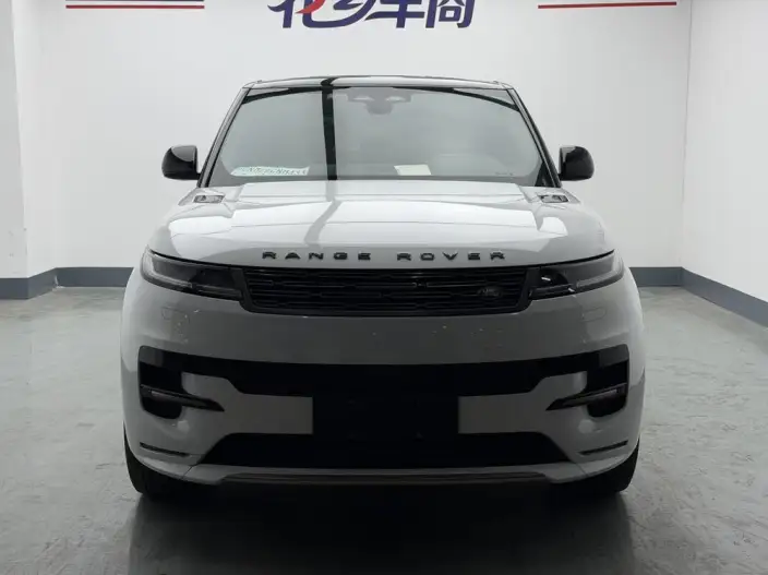 Range Rover Sport 2023 Model 3.0 L6 DYNAMIC SE