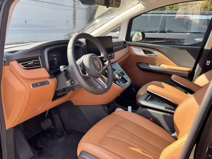 HONGQI HQ9 PHEV 2024 Model 4WD Business Edition – фото 8