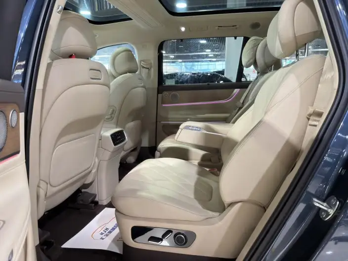 Aito M9 2024 Model Extended Range Ultra VI seat Edition – фото 10