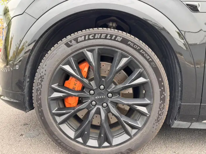 ZEEKR 7X 2025 Model 75kWh Rear Drive Smart Driving Edition – фото 8