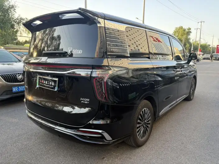 HONGQI HQ9 PHEV 2026 Model 4WD Deluxe Edition – фото 5