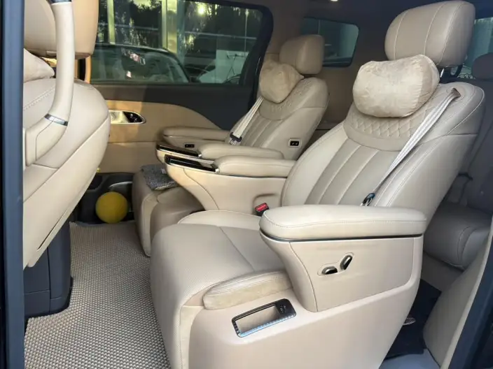 HONGQI HQ9 PHEV 2026 Model 4WD Deluxe Edition – фото 8