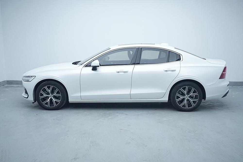 Volvo S60 2024 B4 B4 Smart Luxury – фото 4