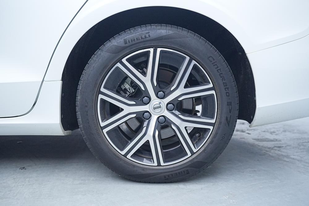 Volvo S60 2024 B4 B4 Smart Luxury – фото 9