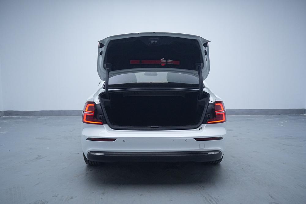Volvo S60 2024 B4 B4 Smart Luxury – фото 20