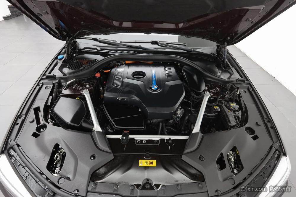 BMW 5 Series PHEV 2019 Facelift 530Le Luxury Package – фото 5