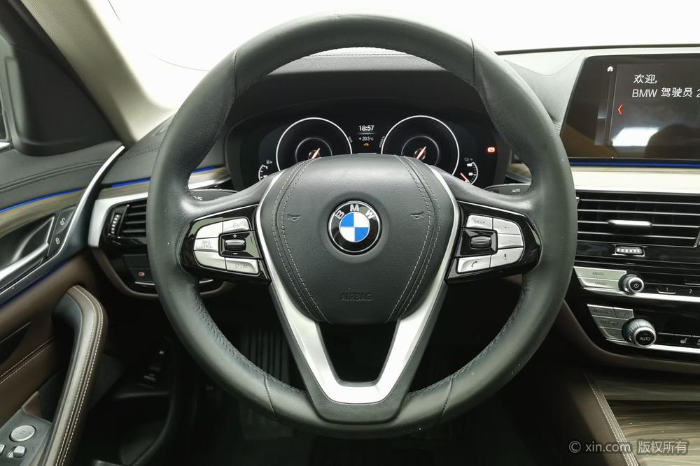 BMW 5 Series PHEV 2019 Facelift 530Le Luxury Package – фото 15