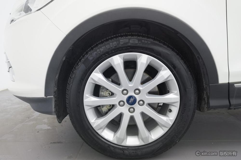 Ford Kuga 2015 2.0L GTDi AWD Elite – фото 8