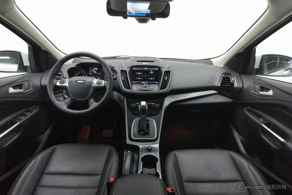 Ford Kuga 2015 2.0L GTDi AWD Elite – фото 13