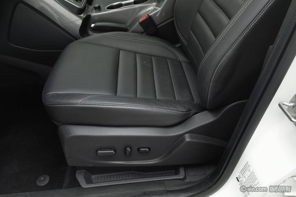 Ford Kuga 2015 2.0L GTDi AWD Elite – фото 18