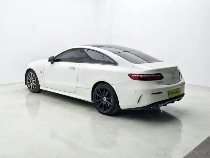 Mercedes-Benz E-Class Imported 2023 Model E 260 Coupe – фото 5