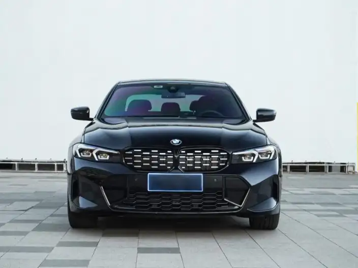 BMW 3 Series 2023 Model 325i M Sports Night Set – фото 2