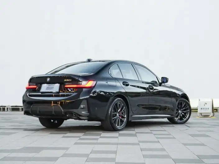 BMW 3 Series 2023 Model 325i M Sports Night Set – фото 5