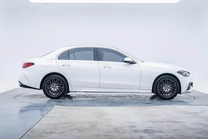 Mercedes-Benz C-Class 2025 Model Facelift C 260 L Sports Edition – фото 8