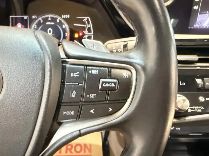 Lexus ES 2021 Model 200 Superior Edition – фото 10