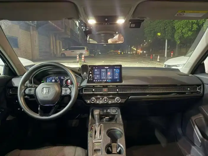 Model Ge 2023 Model 240TURBO CVT Leading version – фото 5