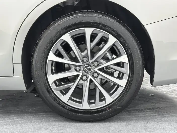 Lexus ES 2025 Model 300h Premium – фото 9
