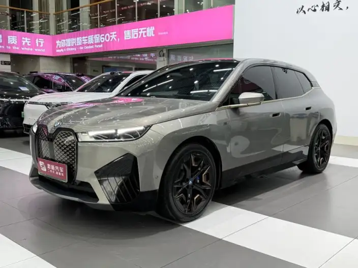 BMW iX 2023 Model M60 – фото 1