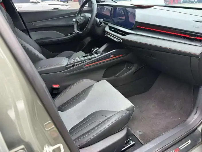 Geely Binrui 2022 Model Geely Binrui COOL 1.5T DCT Thunder Edition – фото 7
