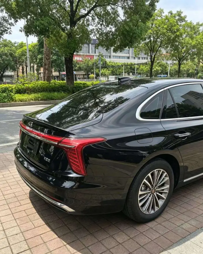 Hongqi H5 2024 Model 1.5T DCT Flag Rhythm Edition – фото 6