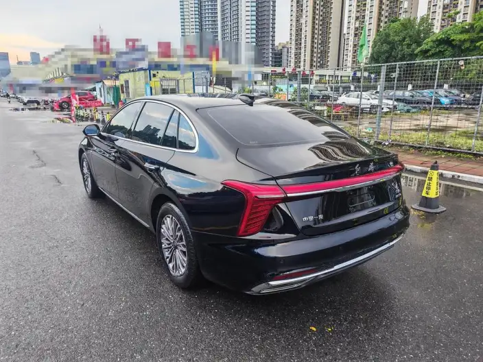 Hongqi H5 2023 Model 1.5T DCT Flag Rhythm Edition