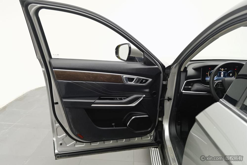 Bestune T99 Модель 2019 года 20TD автоматическое Exclusive – фото 21