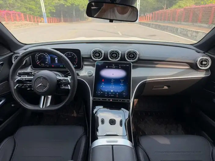 Mercedes-Benz C-Class 2023 Model C 260 L Sports Edition – фото 6