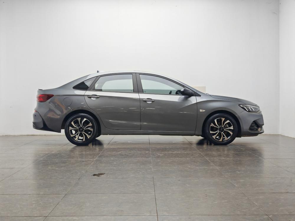 Chevrolet Corolla 2019 RS 330T Automatic Thrill – фото 8