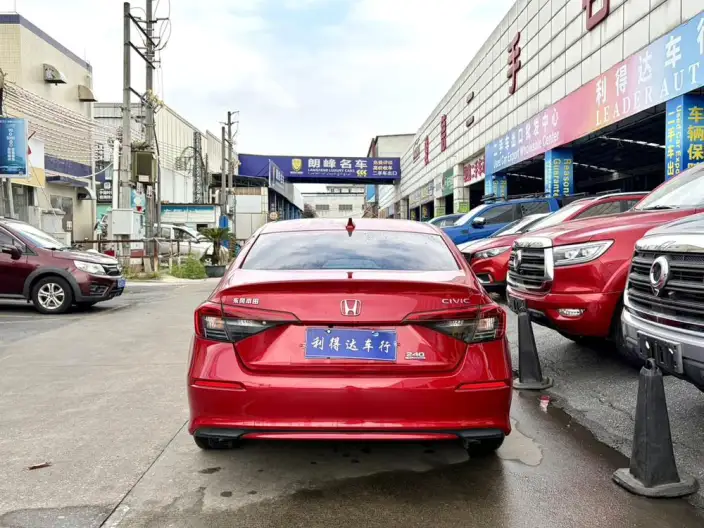 Honda Civic 2022 Model 240TURBO CVT Dynamic Edition – фото 5