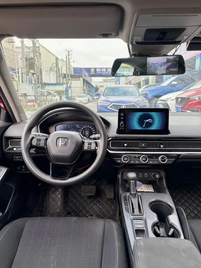 Honda Civic 2022 Model 240TURBO CVT Dynamic Edition – фото 7