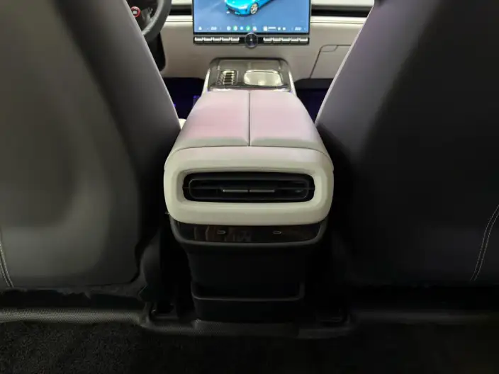 Xiaomi SU7 2024 Model 4WD Ultra-long Endurance Max Edition