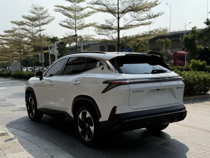 Jetour Shanhai L6 2024 Model 1.5TD DHT ULTRA
